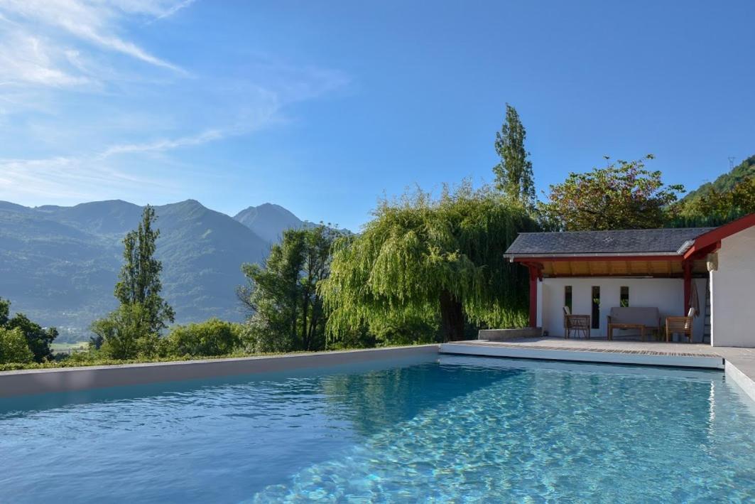 Le Chalet Des Pyrenees St Savin Saint-Savin  Екстериор снимка
